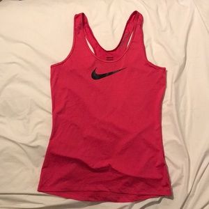 LIKE NEW Nike Pro tank top